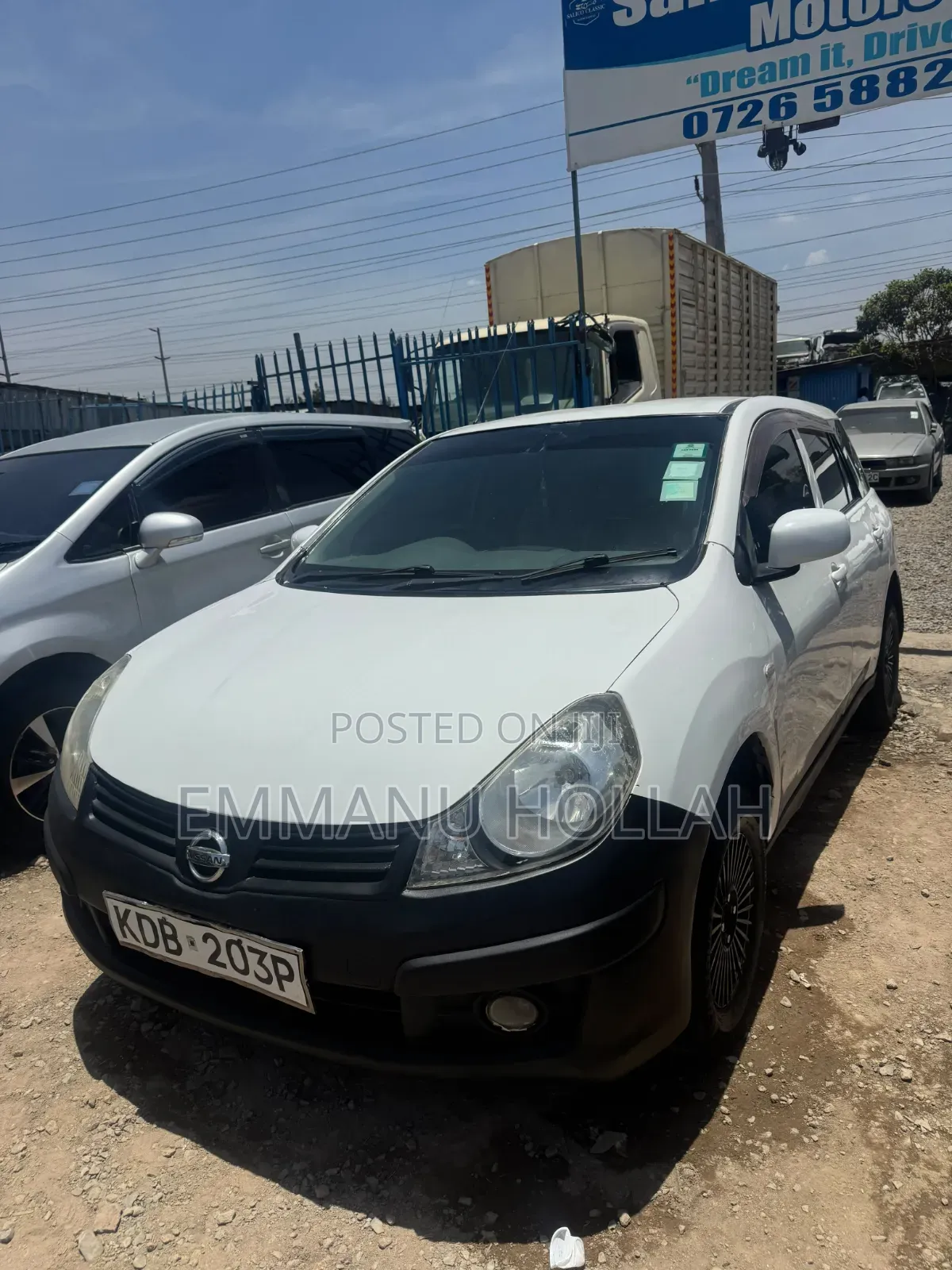 Nissan Advan 2014 White