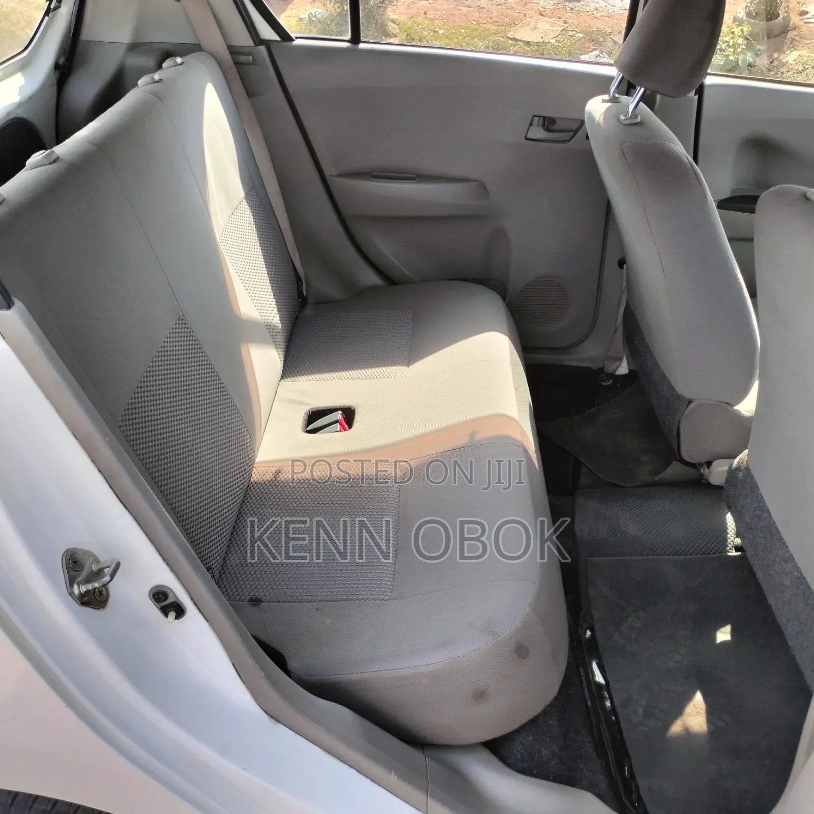 Daihatsu Mira 2016 White