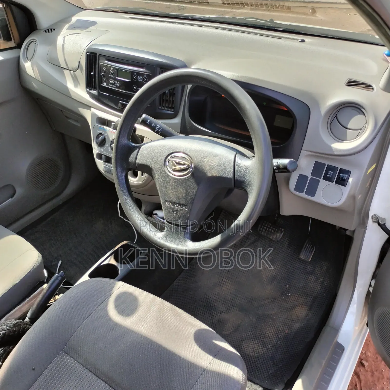 Daihatsu Mira 2016 White