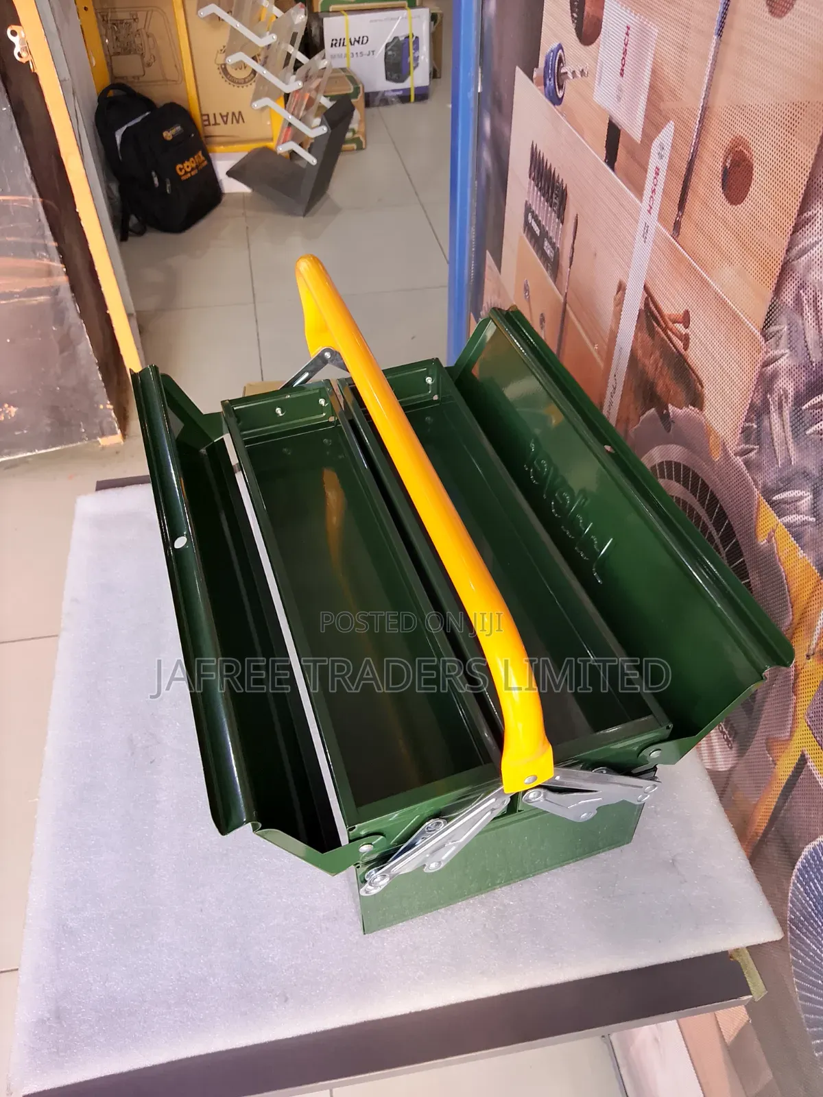Empty Tool Box