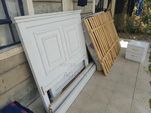 4 by 6 Bed With Mattress
