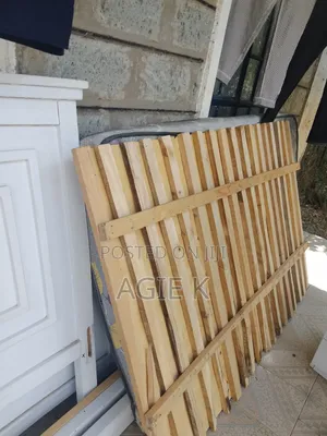 4 by 6 Bed With Mattress