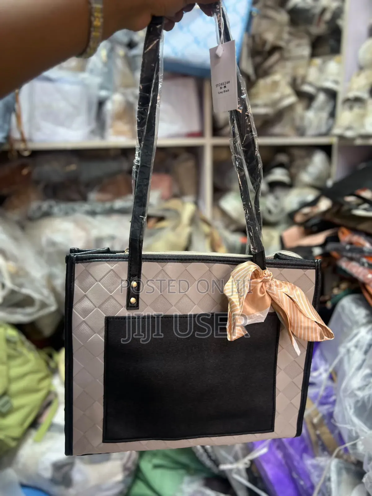 Partitioned Tote Bags