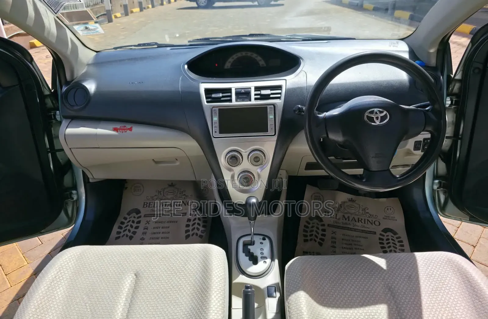 Toyota Belta 2008 Silver