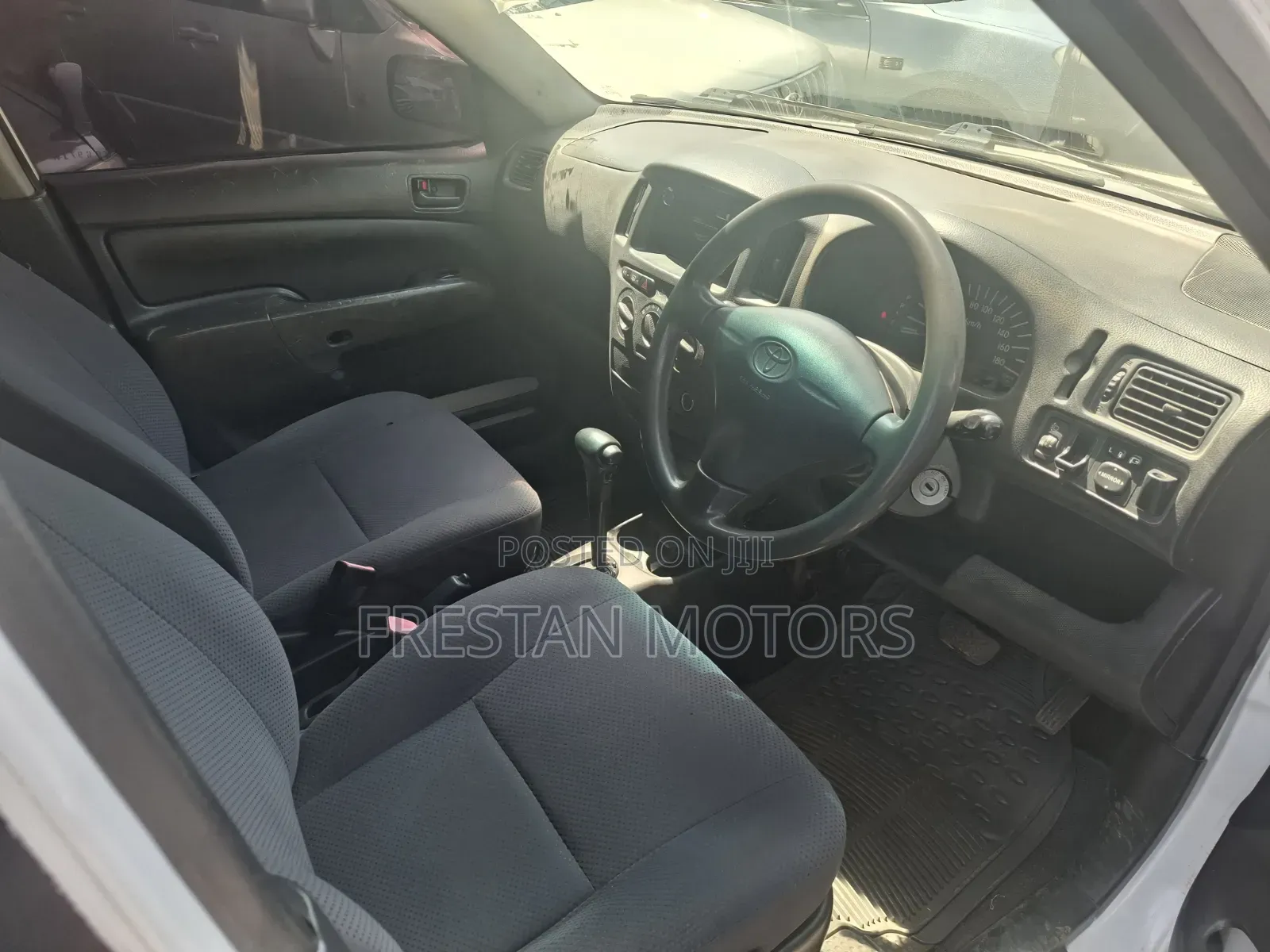 Toyota Probox 2009 White