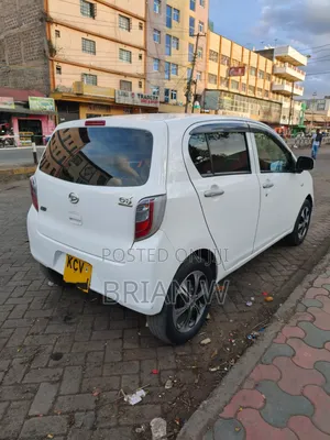 Daihatsu Mira 2012 White