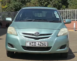 Toyota Belta 2008 Silver