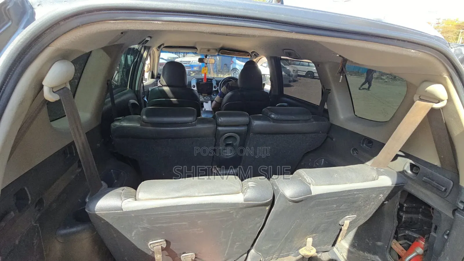 Toyota Vanguard 2010 Gray