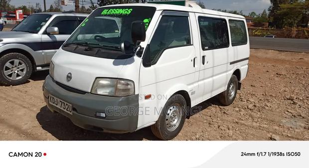 Nissan Vanette 2015 White - thumbnail 2