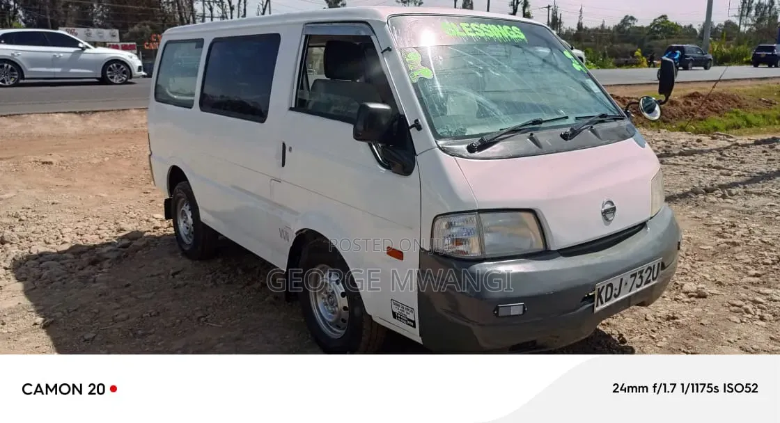 Nissan Vanette 2015 White