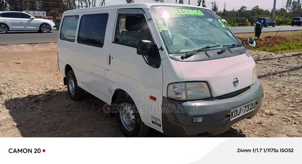 Nissan Vanette 2015 White - thumbnail 4