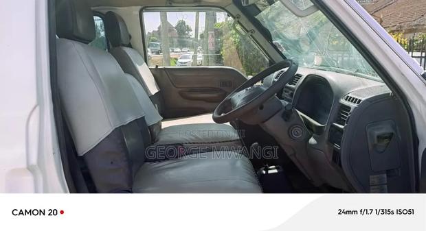 Nissan Vanette 2015 White - thumbnail 7