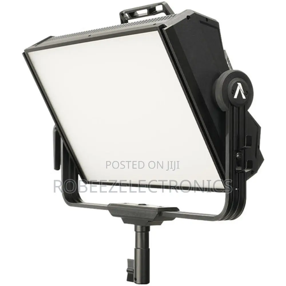 Aputure Nova P300c RGBWW LED Panel Video Light (Travel Kit)