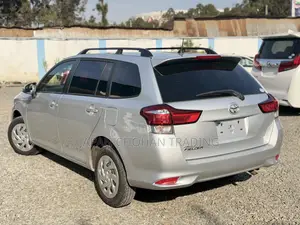 Toyota Corolla Fielder 1.5 Petrol FWD 2019 Silver