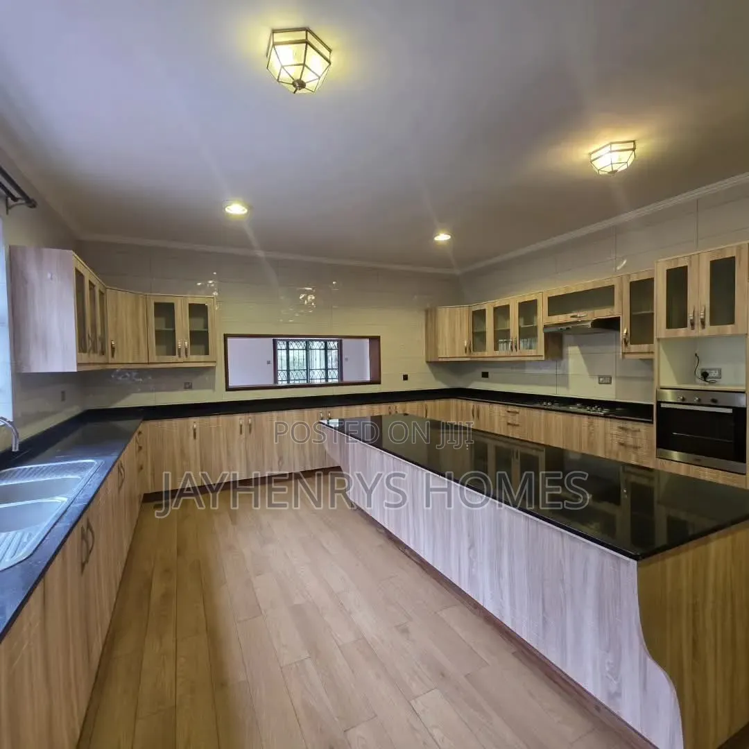 4bdrm House in Runda for rent