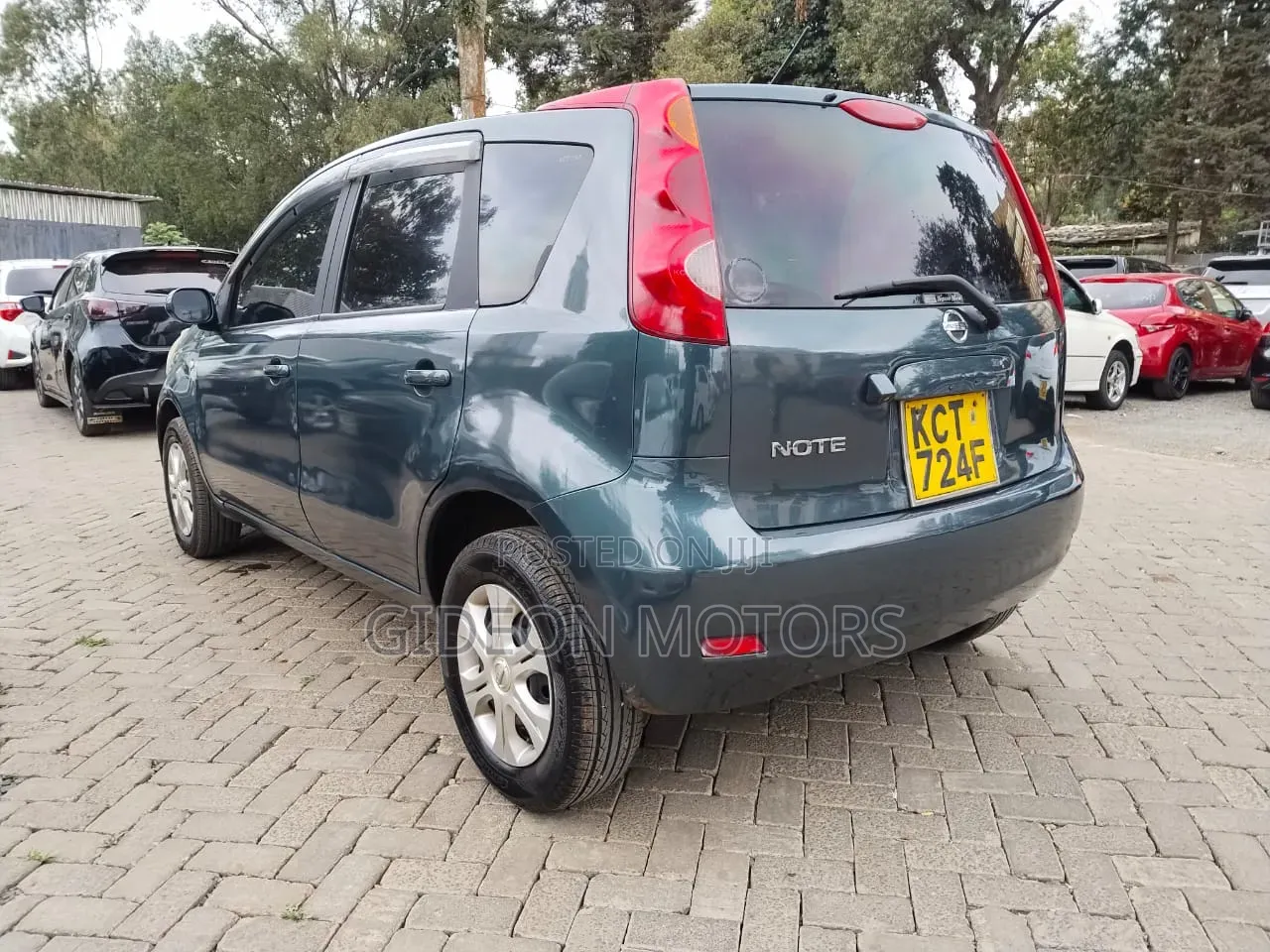 Nissan Note 2011 Gray
