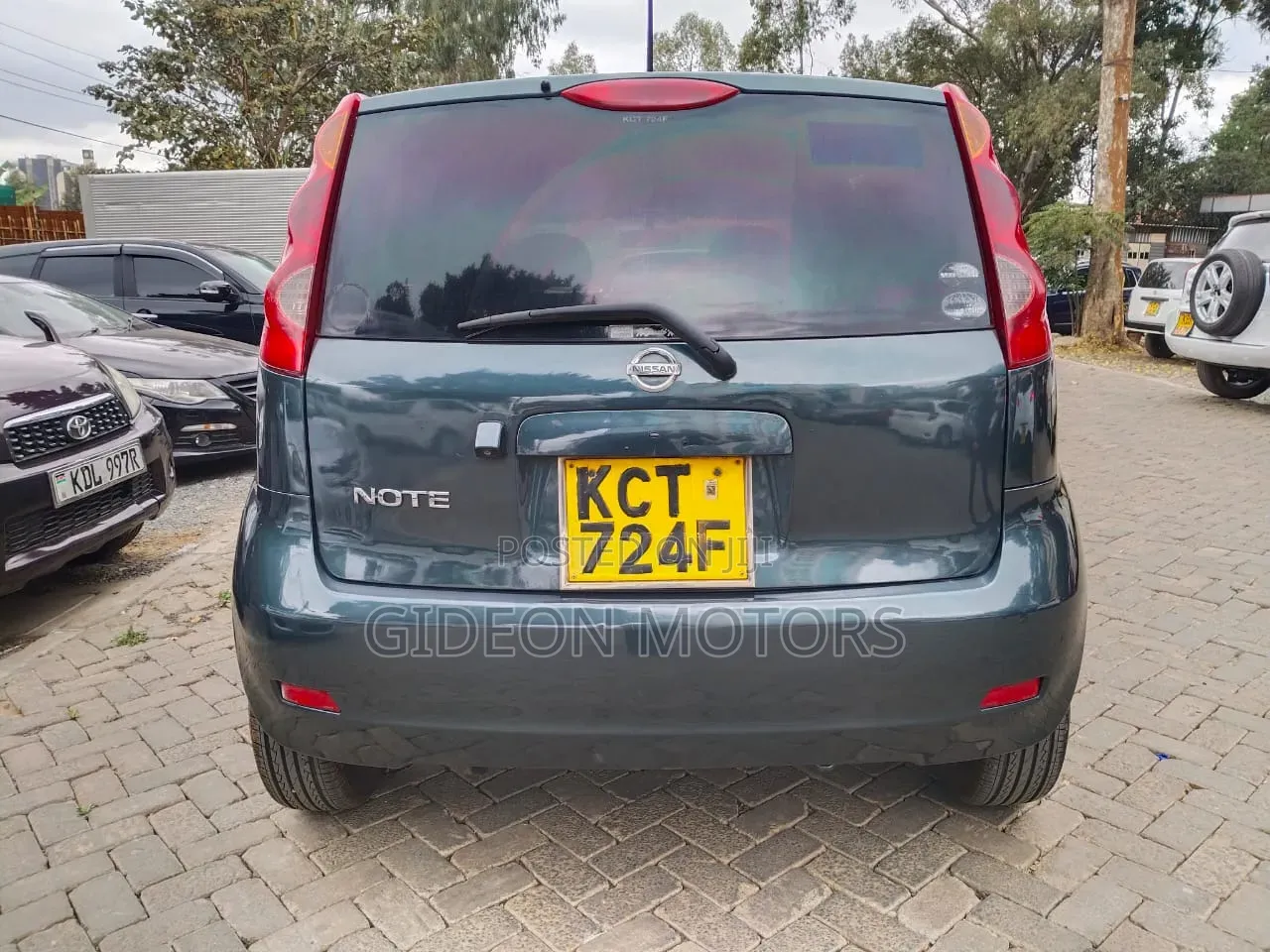 Nissan Note 2011 Gray