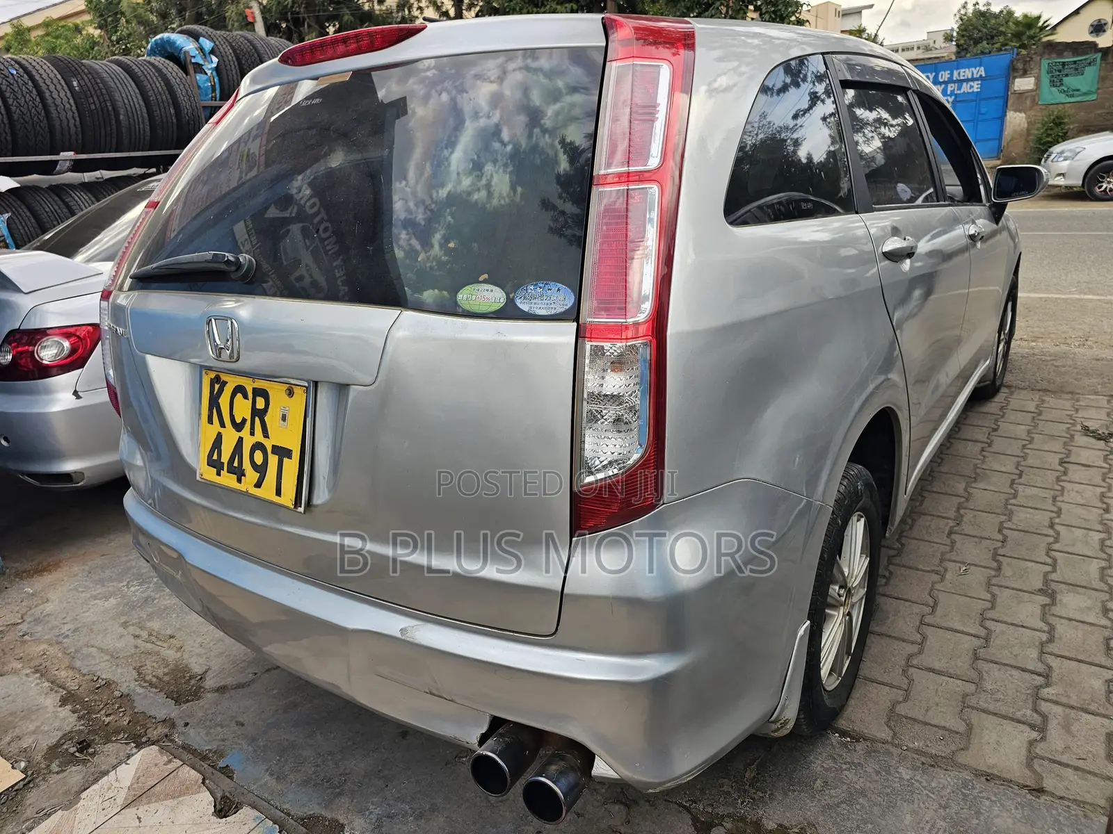 Honda Stream 2010 Silver