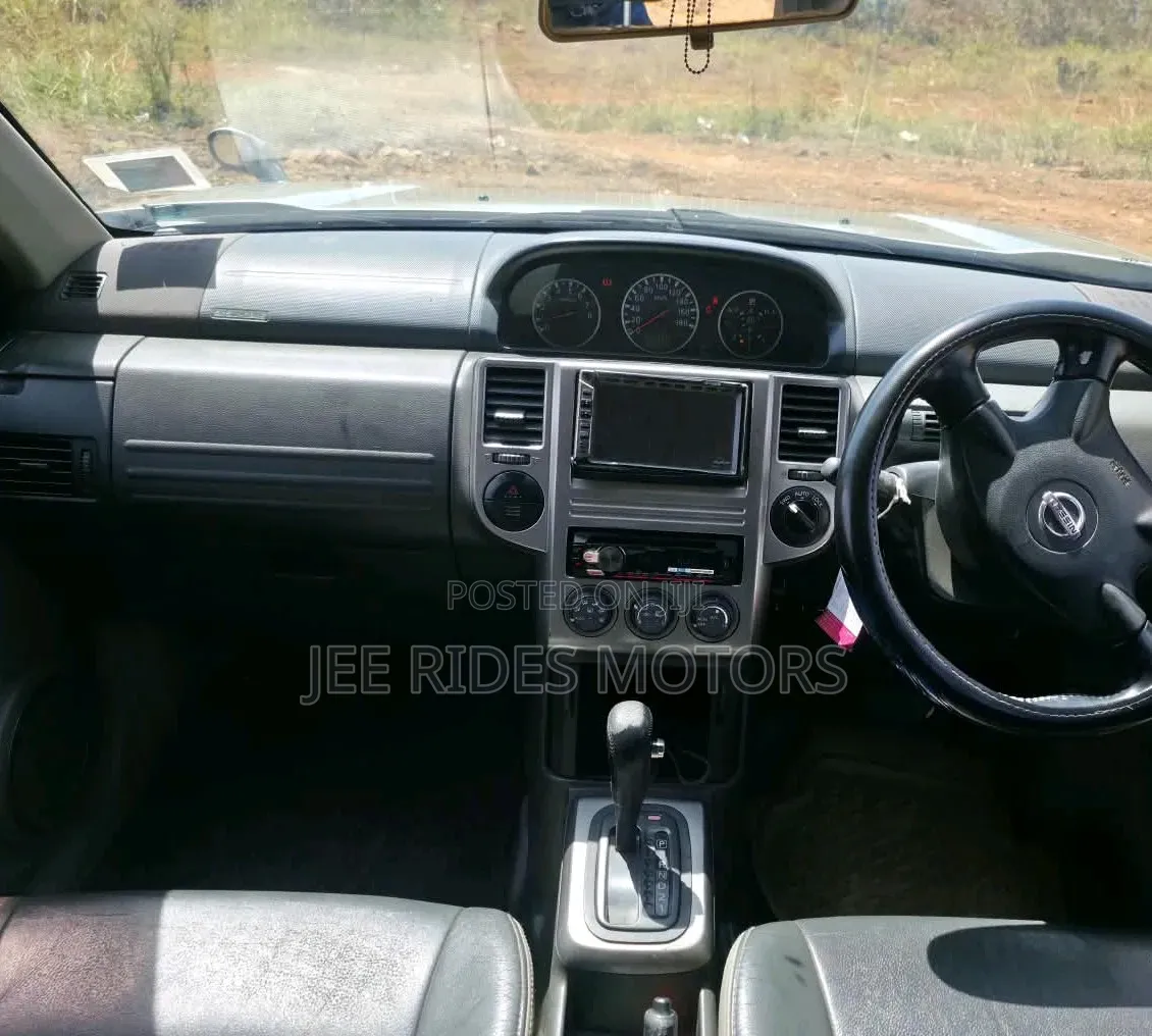 Nissan X-Trail 2003 Silver