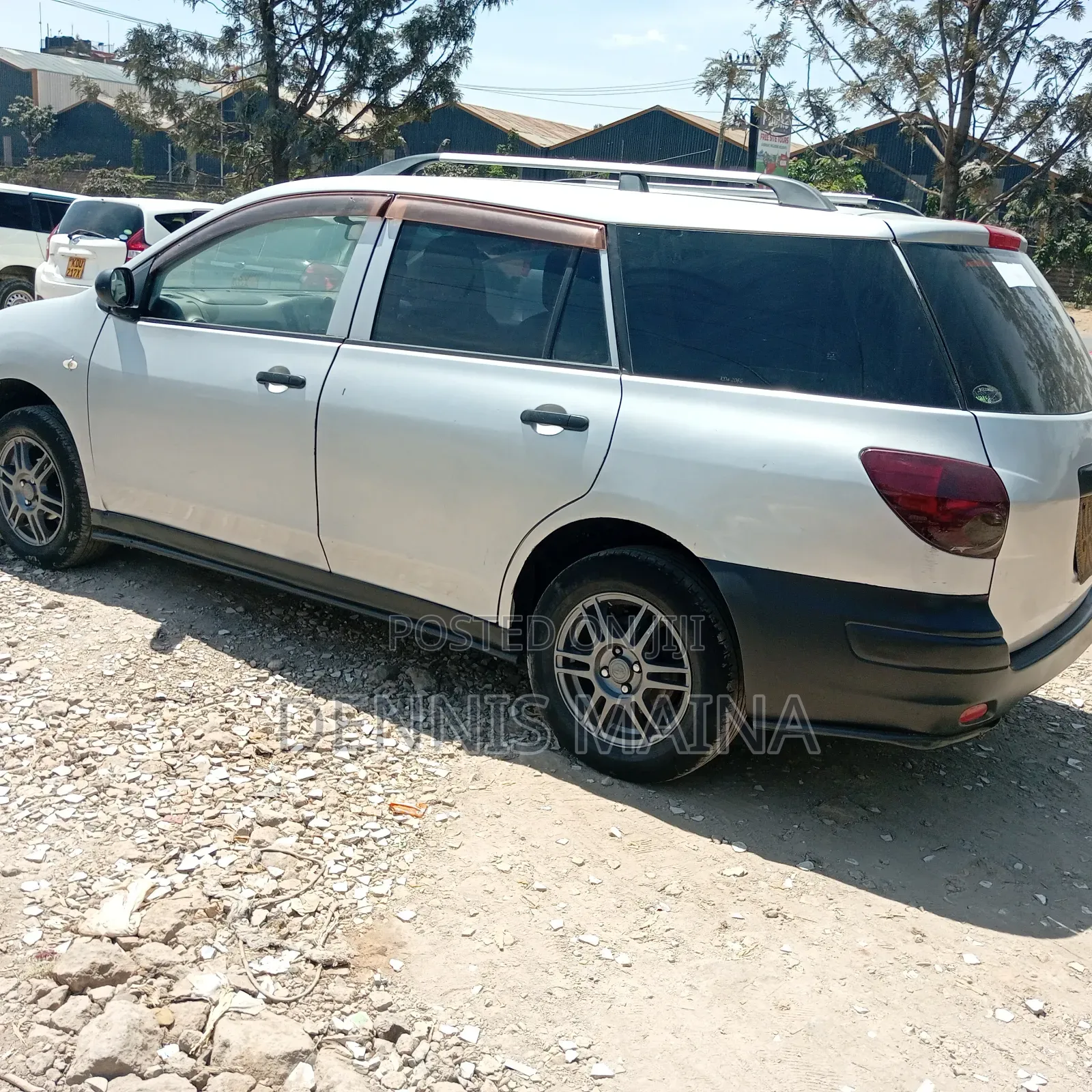 Nissan Advan 2014 Silver