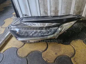 Honda Vezel LED Headlights