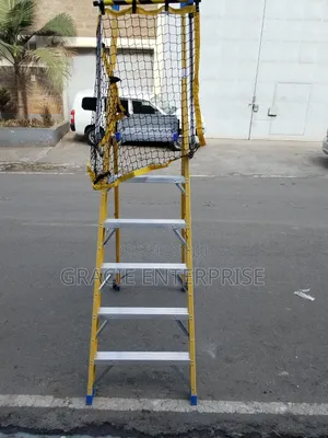 Electrician Insulated Ladder 6 Steps, Fiberglass Platform