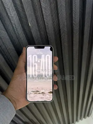 Apple iPhone 13 128 GB White