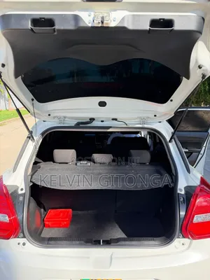 Suzuki Swift 2018 White