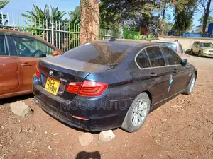 BMW 523i 2012 Blue