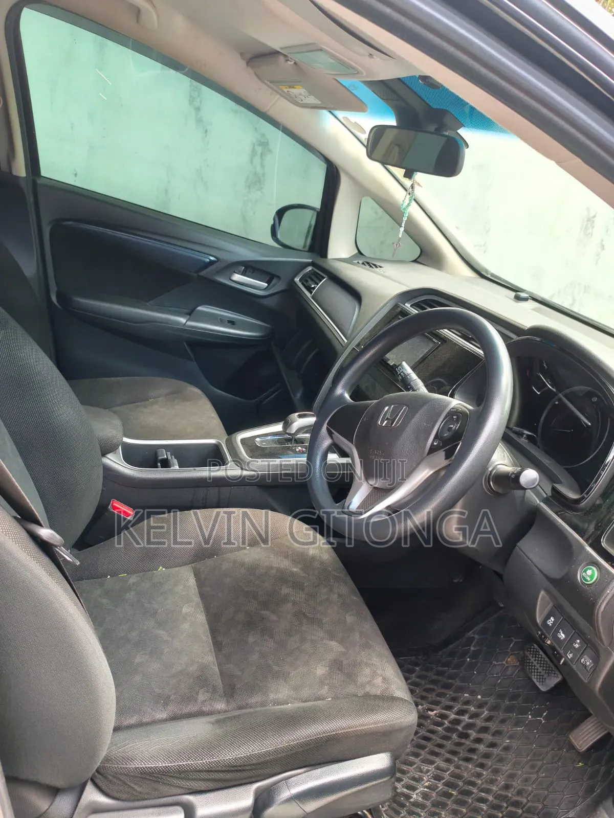 Honda Fit Shuttle 2017 Black