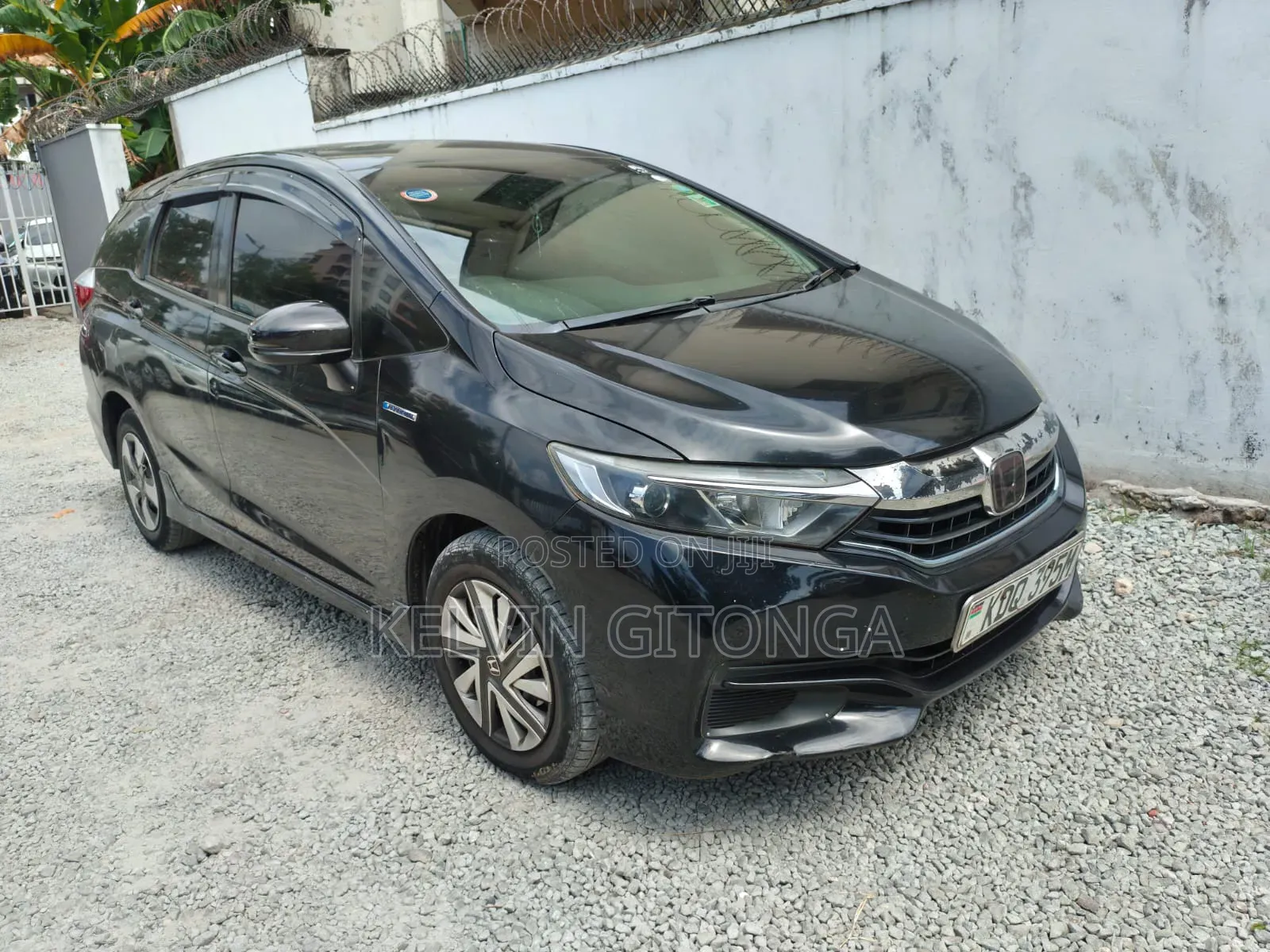 Honda Fit Shuttle 2017 Black