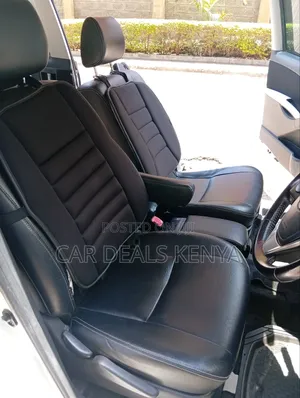 Toyota ISIS 1.8 L 2WD 2014 White