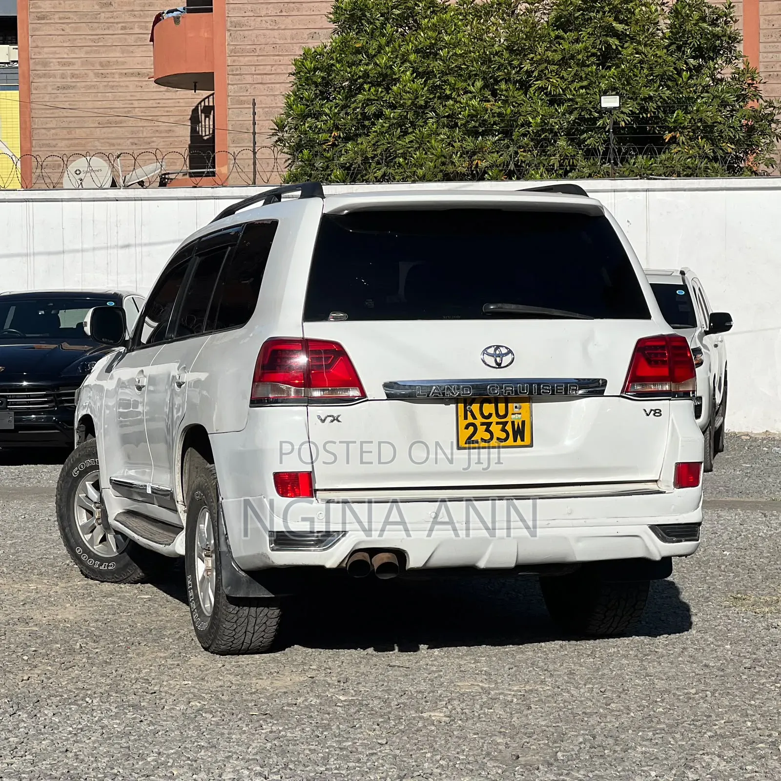 Toyota Land Cruiser 2012 White