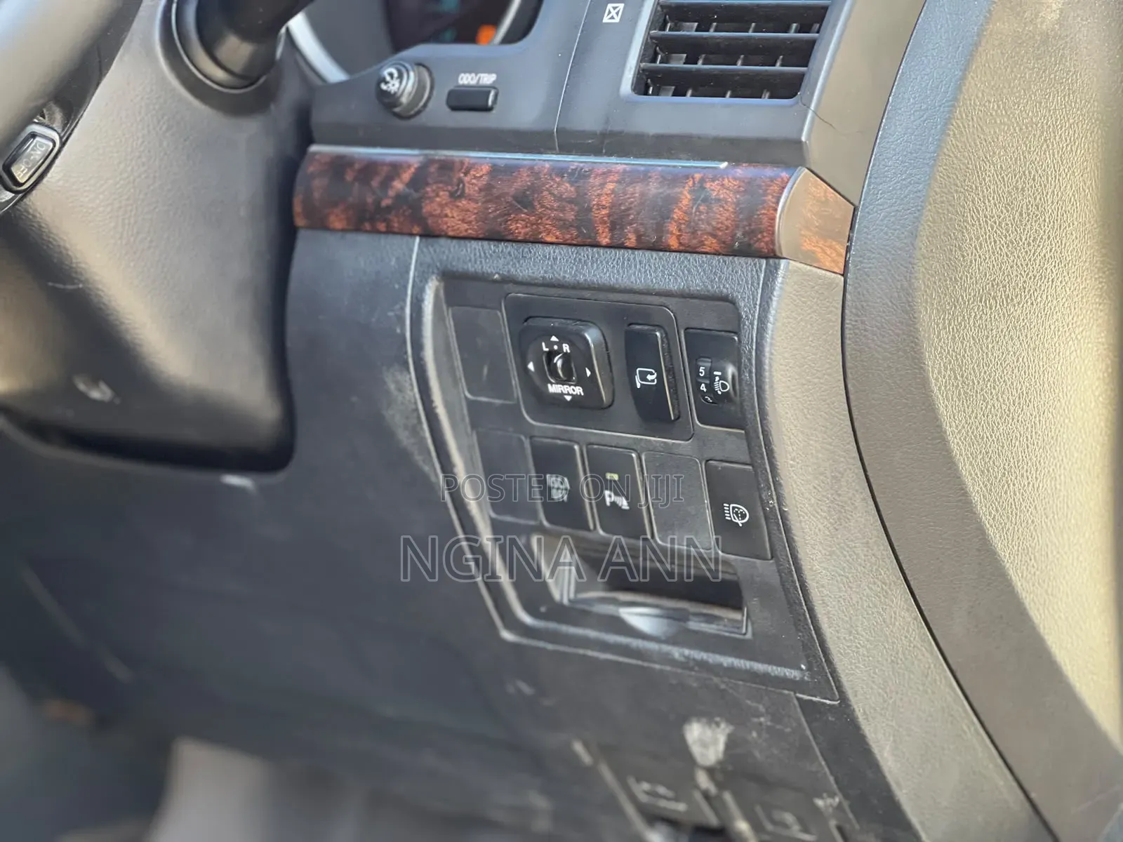 Toyota Land Cruiser 2012 White