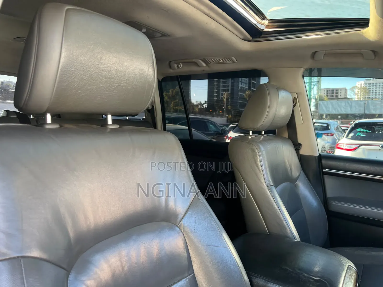 Toyota Land Cruiser 2012 White