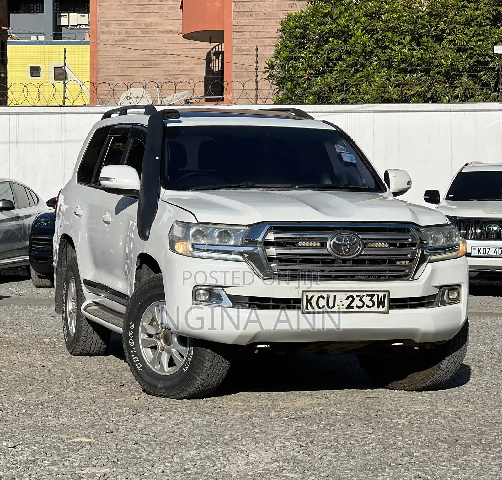 Toyota Land Cruiser 2012 White