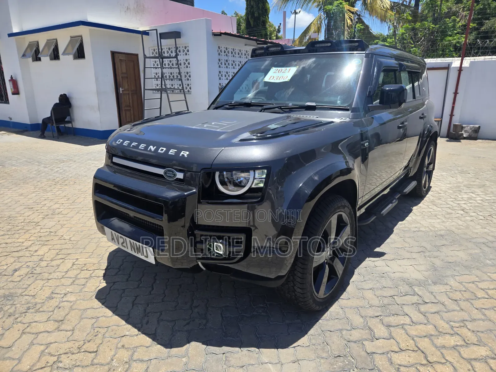 Land Rover Defender SE 2021 Black