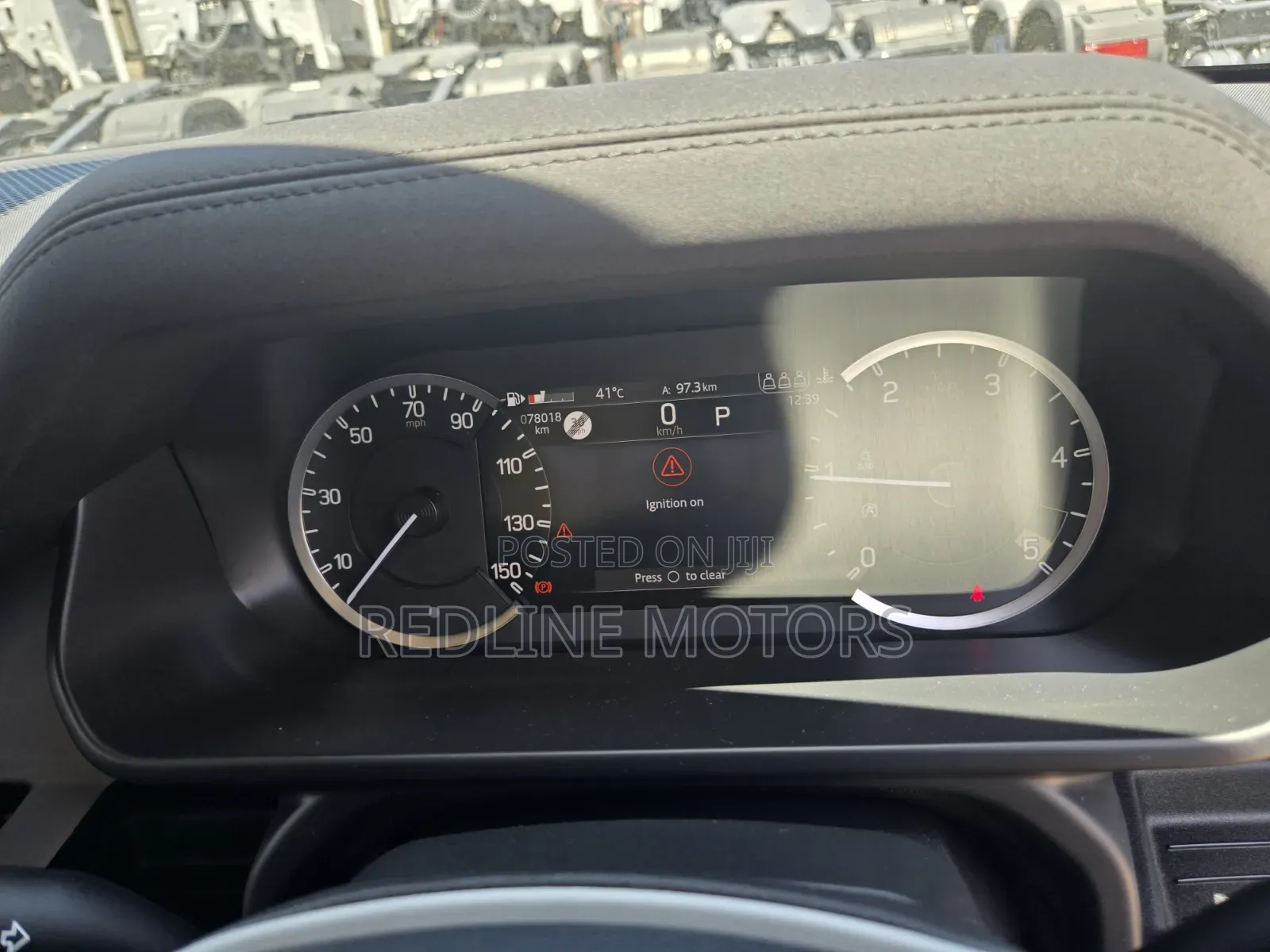 Land Rover Defender SE 2021 Black