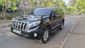 Toyota Land Cruiser 2014 Black