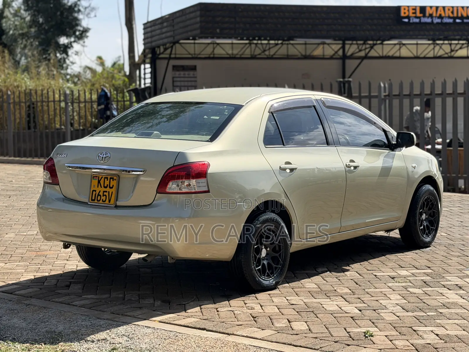 Toyota Belta 2008 Green