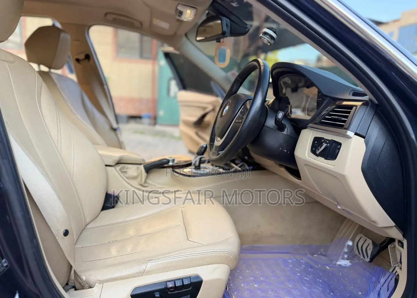 BMW 320i 2012 Blue