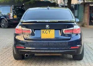 BMW 320i 2012 Blue