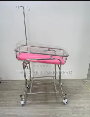 Hospital Baby Bassinet