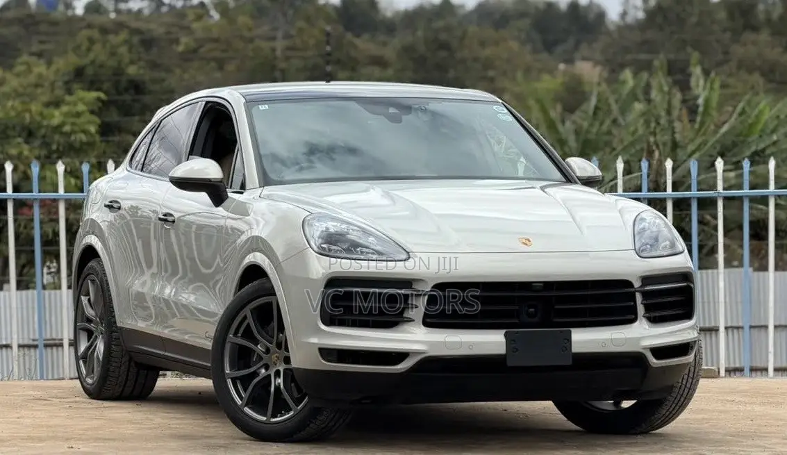 Porsche Cayenne S AWD 2020 White
