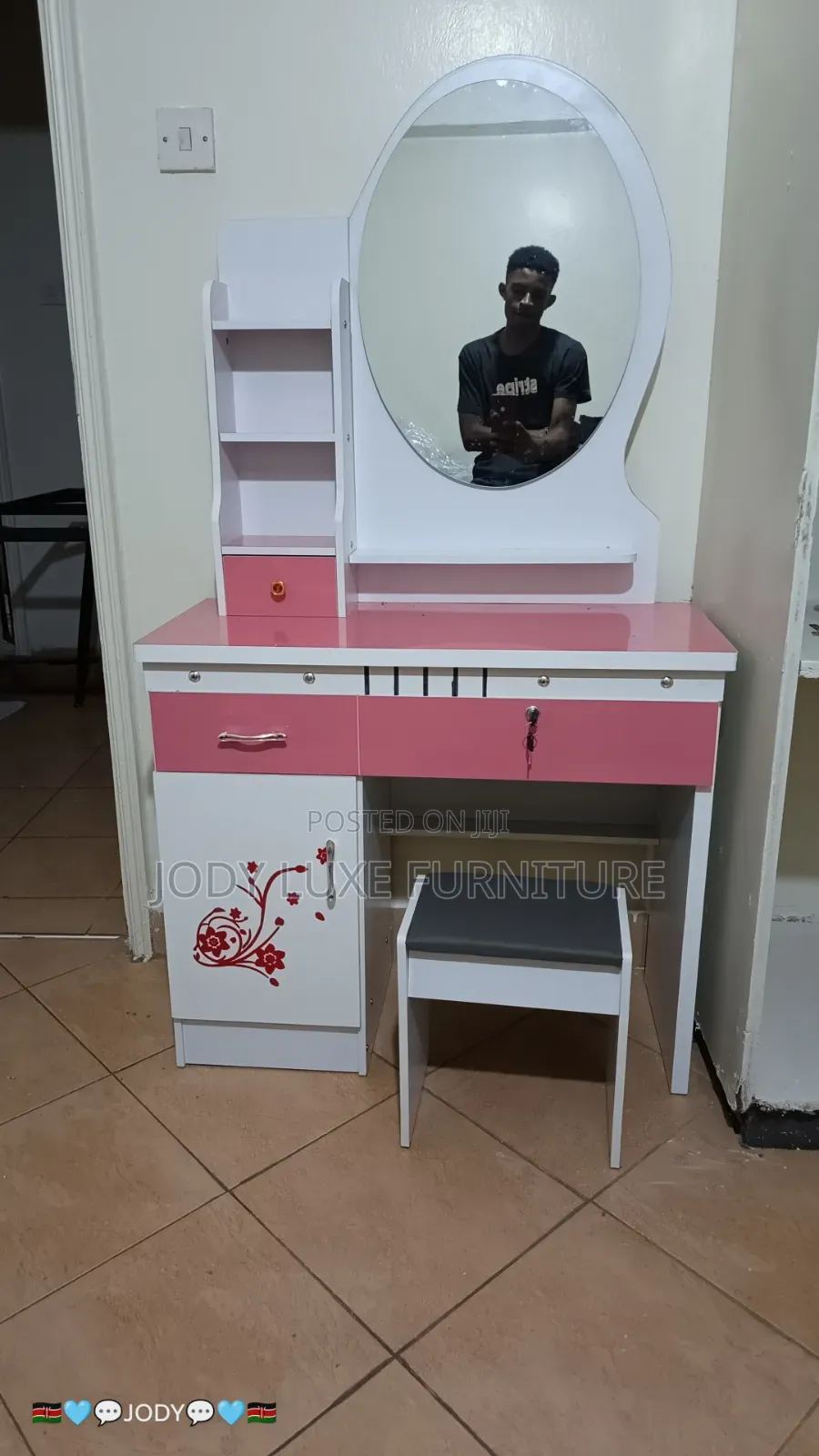 Dressing Table;With Mirror, Drawer,shelves and Seat
