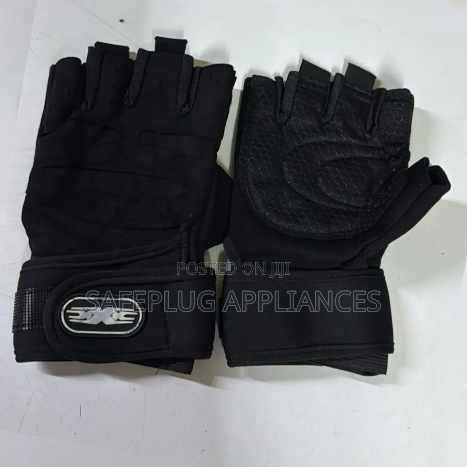 Extra-Large Black Work Gloves – Comfortable Reusable Hand Protection
