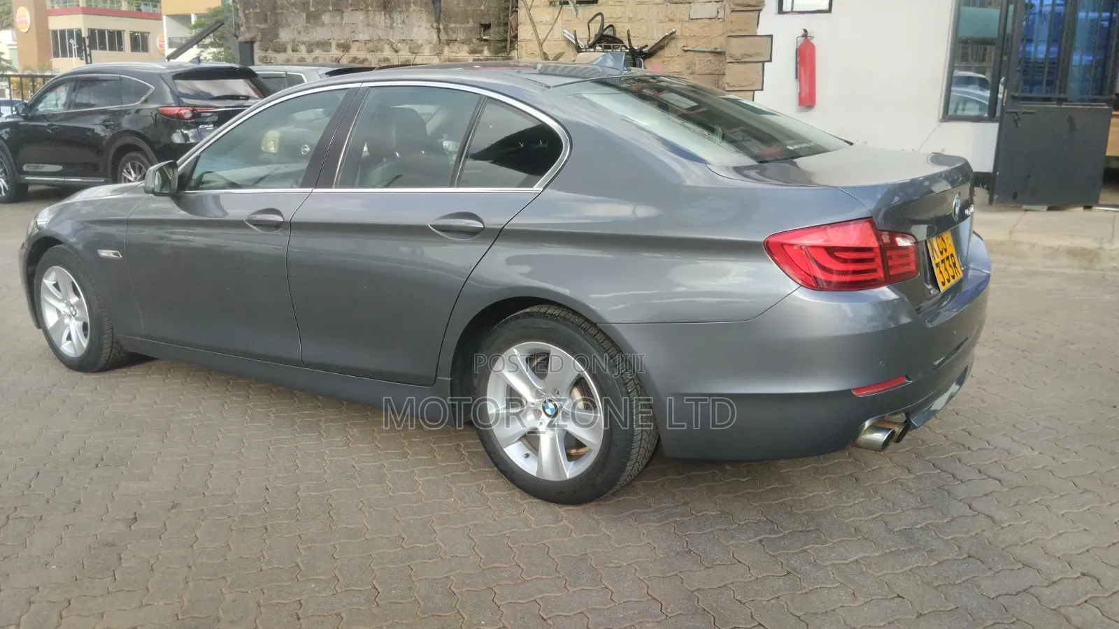 BMW 5 Series 2011 Gray
