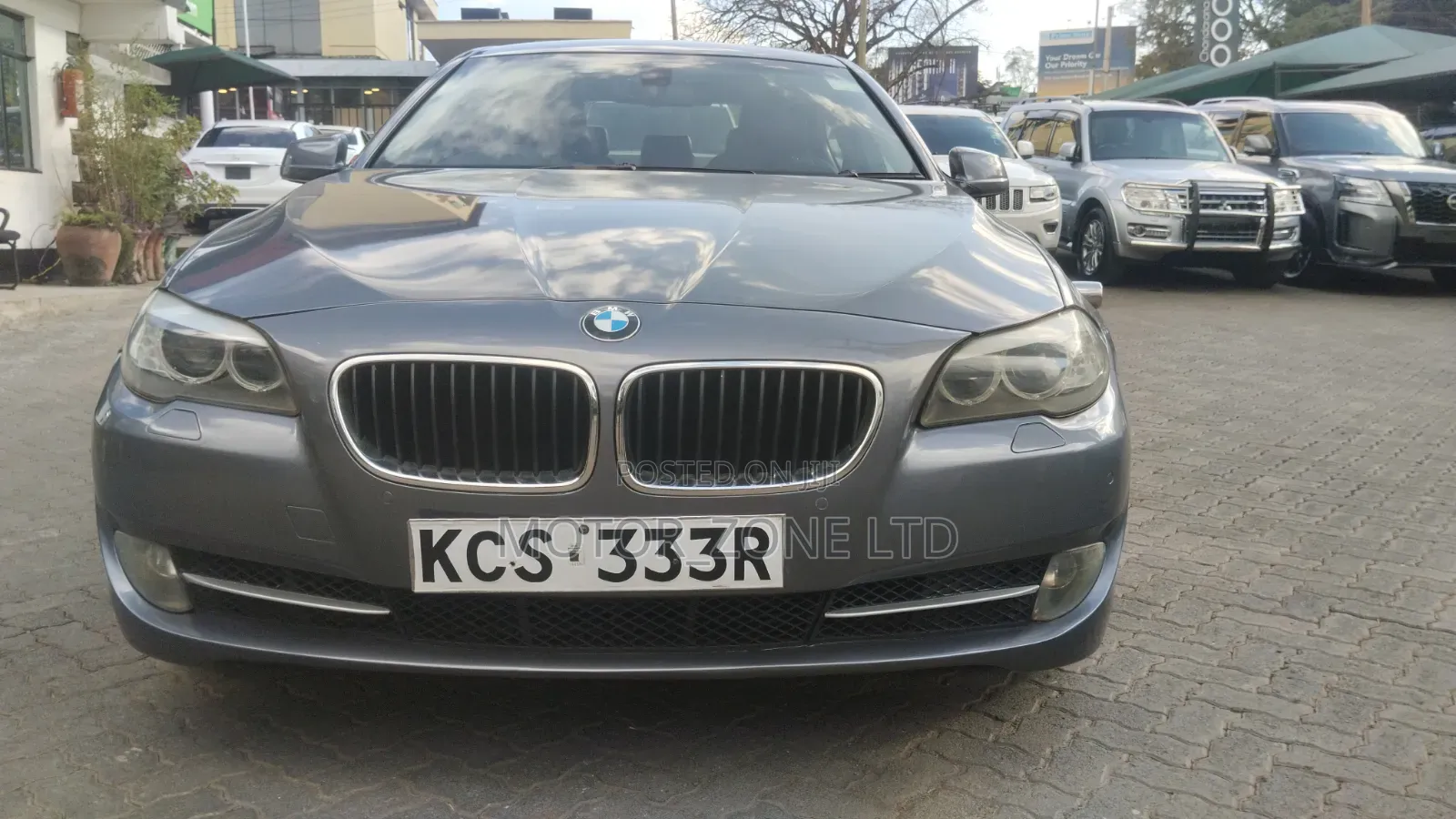BMW 5 Series 2011 Gray