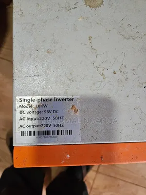 MPPT Solar Charger Controller + Single Phase Inverter