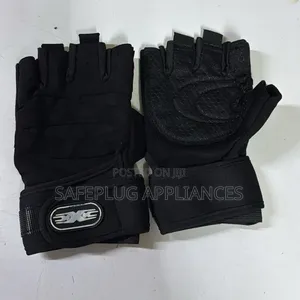 Extra-Large Black Gloves – Durable Protective Work Gloves